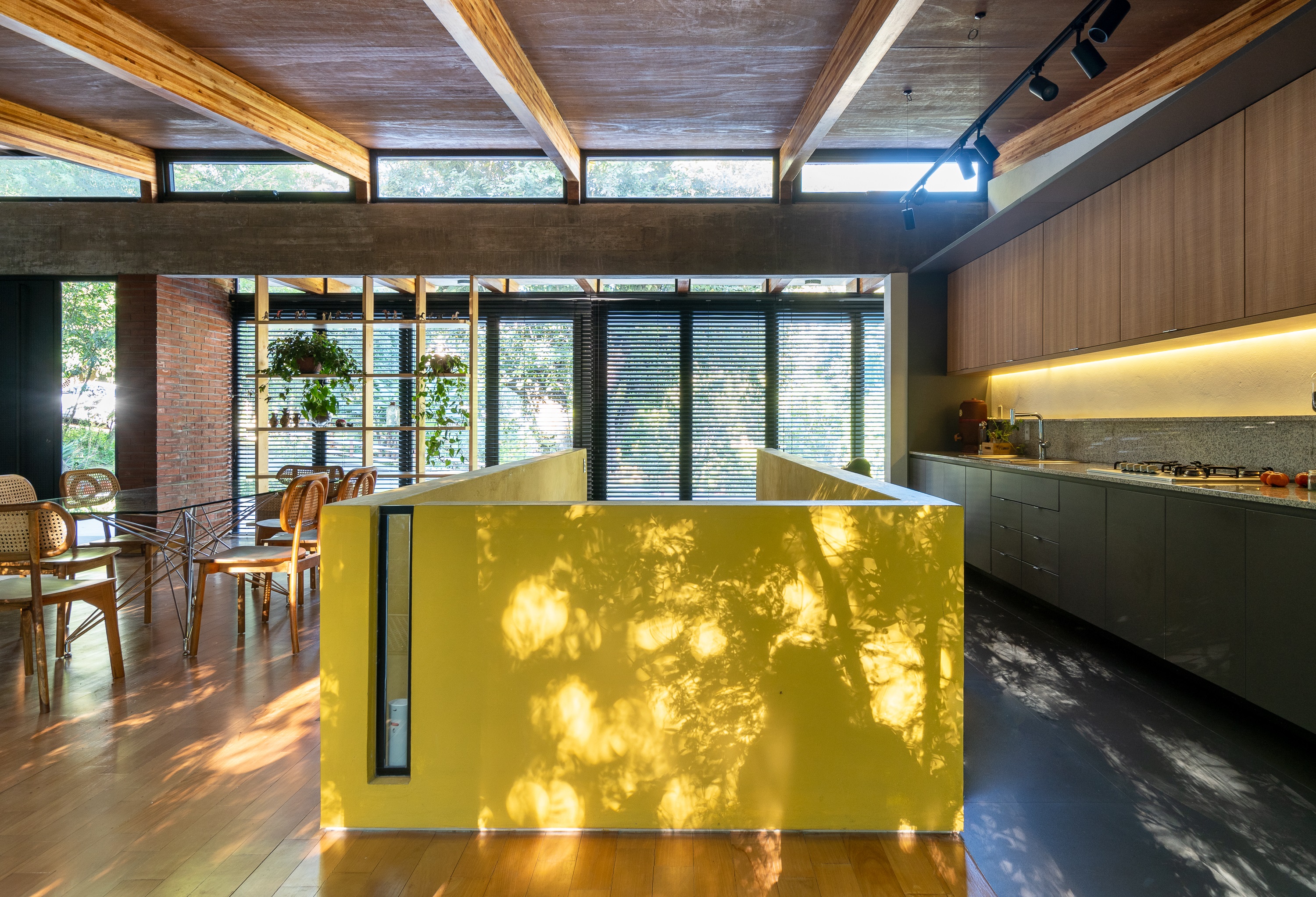 Casa 10 Arqs Helena E Luciano Trika Arquitetura Gallery Item 5